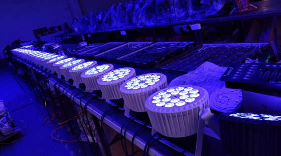 18pcs RGBWAUV 6IN1 Flat Par Lights for Silent Wedding Palace Uplight DMX512 Control Mode
