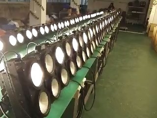 Stage 4 Eyes Audience Blinder Cob Light with 4*100W Jingxin Lamp LED Matrix Light