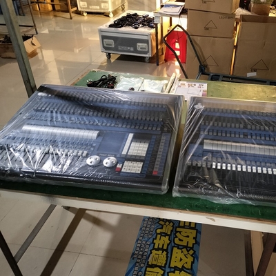 Professional Stage Equipment Pearl 2010 DMX 512 Lighting Console Computer Light Controller
